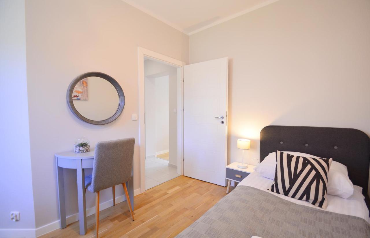 Sunset Apartments - Kapitanska - Plaza 500M Swinoujscie Luaran gambar